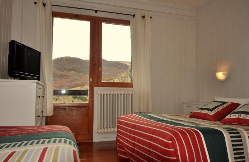 Hotel Tirol Formigal Exterior photo